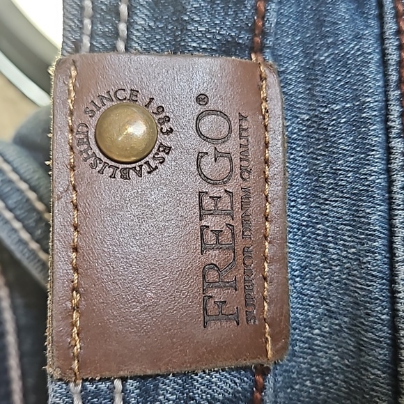 Freego women’s Denim Blue Washed Jeans size 32 low jegging slim Skinny Leg - Picture 16 of 16